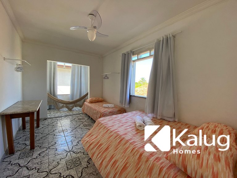 Guest House com 3 quartos em Condomínio na Praia dos Milioná