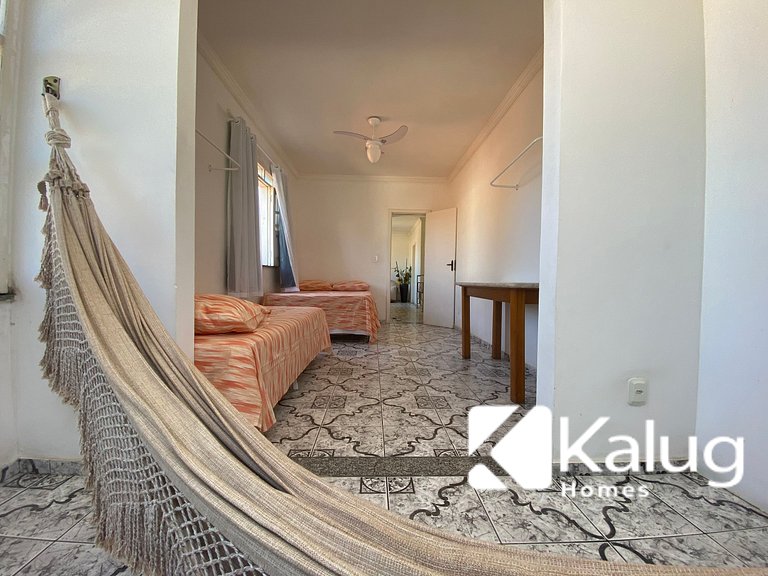 Guest House com 3 quartos em Condomínio na Praia dos Milioná