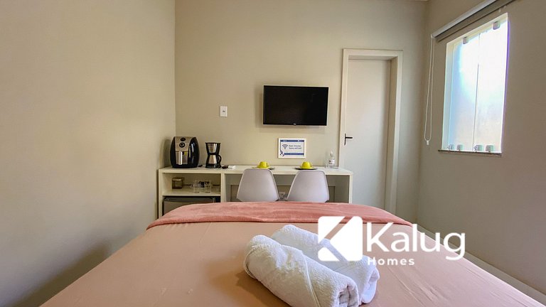 Suíte Casal com Ar e Smart Tv