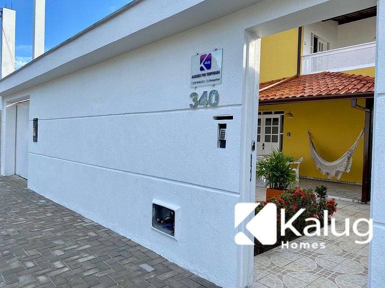 Guest House com 3 quartos em Condomínio na Praia dos Milioná
