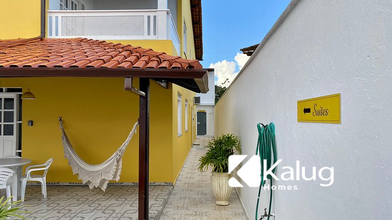Guest House com 3 quartos em Condomínio na Praia dos Milioná