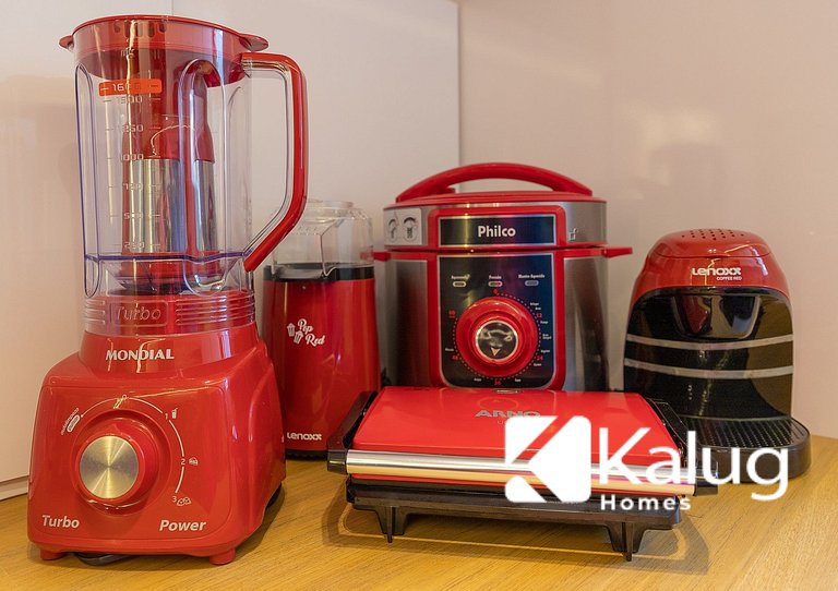 Sol, Mar, Piscina, Garagem e Conforto - Temporada Perfeita!