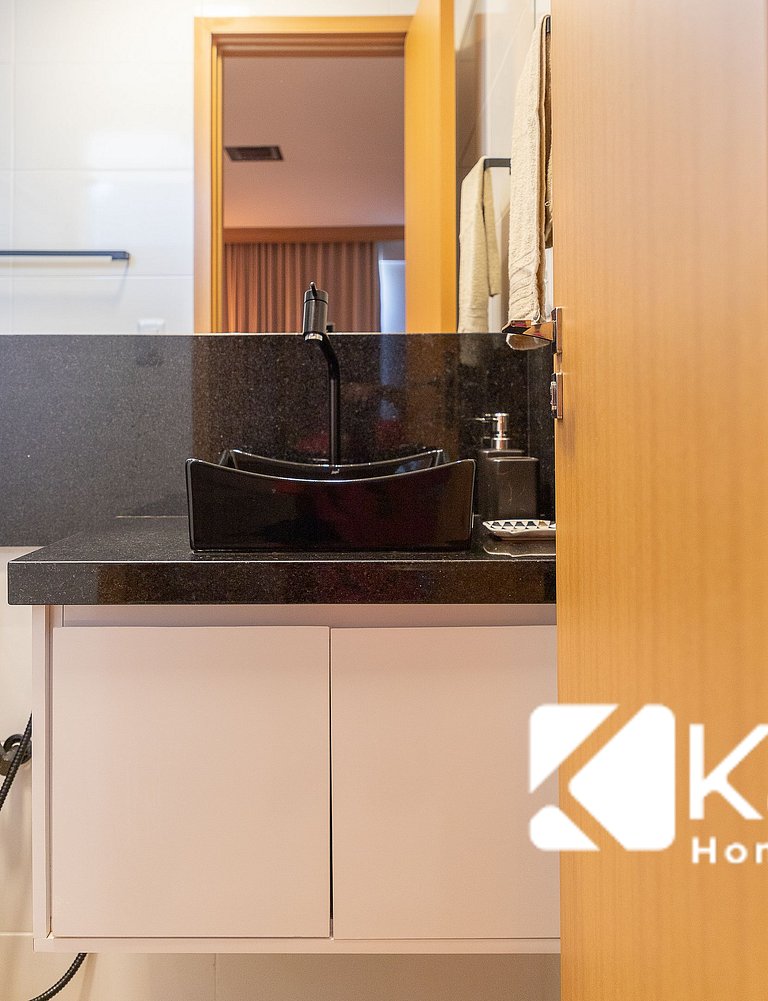 Sol, Mar, Piscina, Garagem e Conforto - Temporada Perfeita!