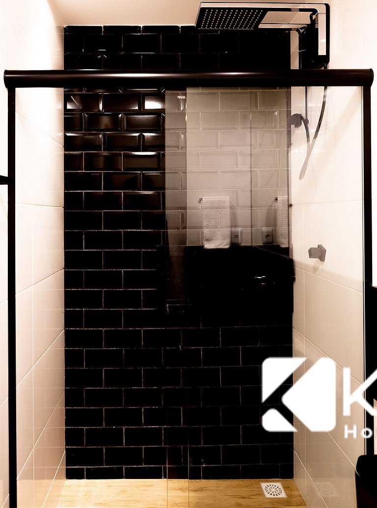 Sol, Mar, Piscina, Garagem e Conforto - Temporada Perfeita!