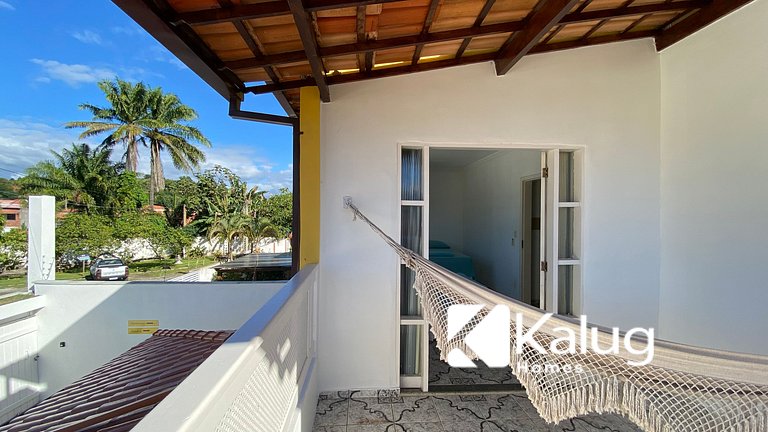 Guest House com 3 quartos em Condomínio na Praia dos Milioná