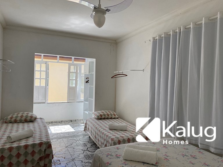 Guest House com 3 quartos em Condomínio na Praia dos Milioná