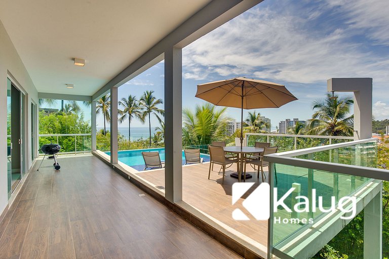 Family Friendly - Luxo, Piscina Privada e Vista para o Mar!