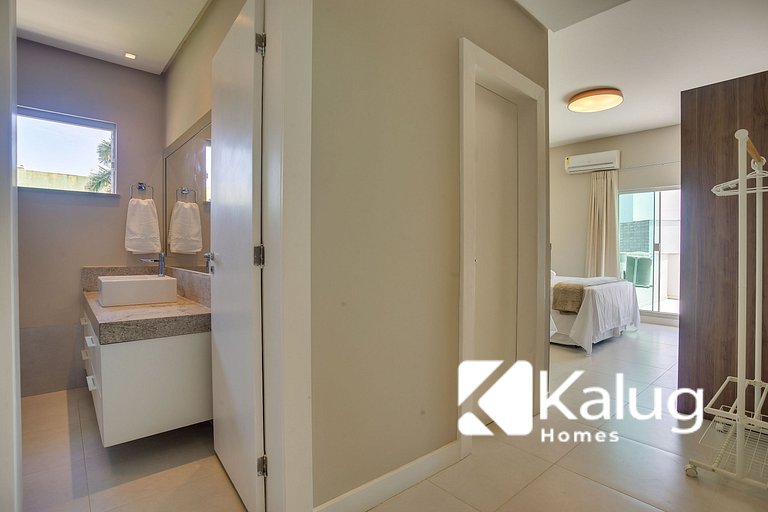 Alto Padrão | Piscina Privada + Vista Mar