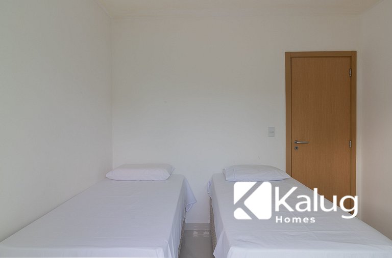 2 suítes e churrasqueira a 500m da Praia do Sul