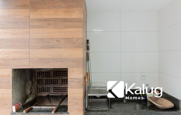 2 suítes e churrasqueira a 500m da Praia do Sul