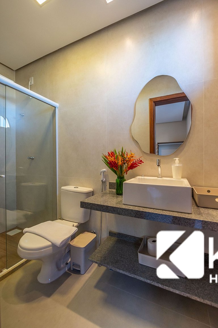 Vista Lago, Praia e Vila Pertinho – 2 Suítes!