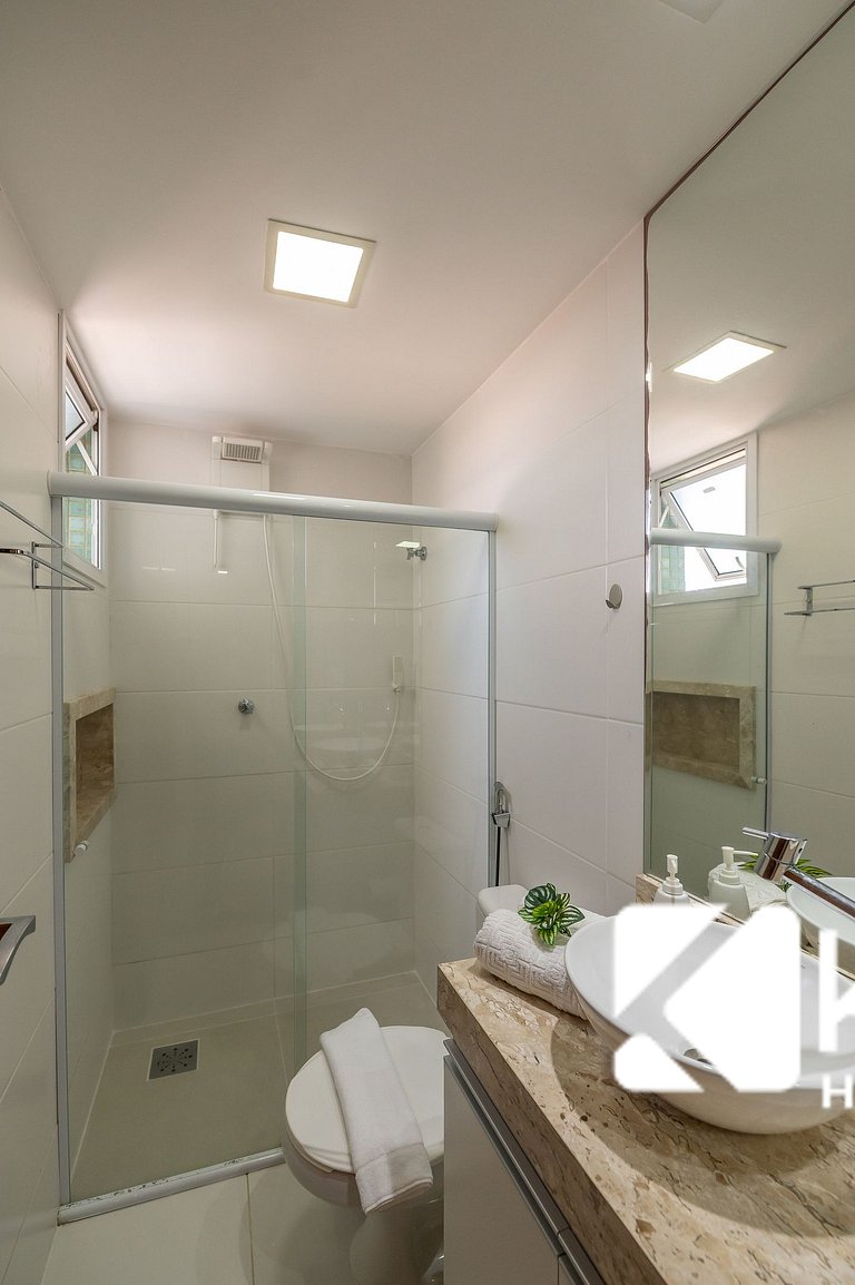 Férias na Praia – 2 Quartos em Cond Premium